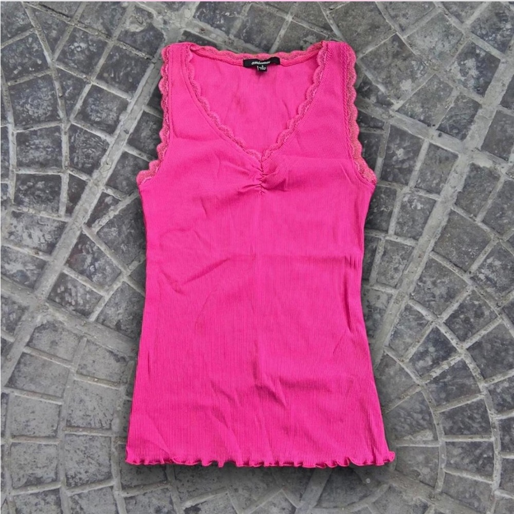 hot pink lace trim v-cut tank